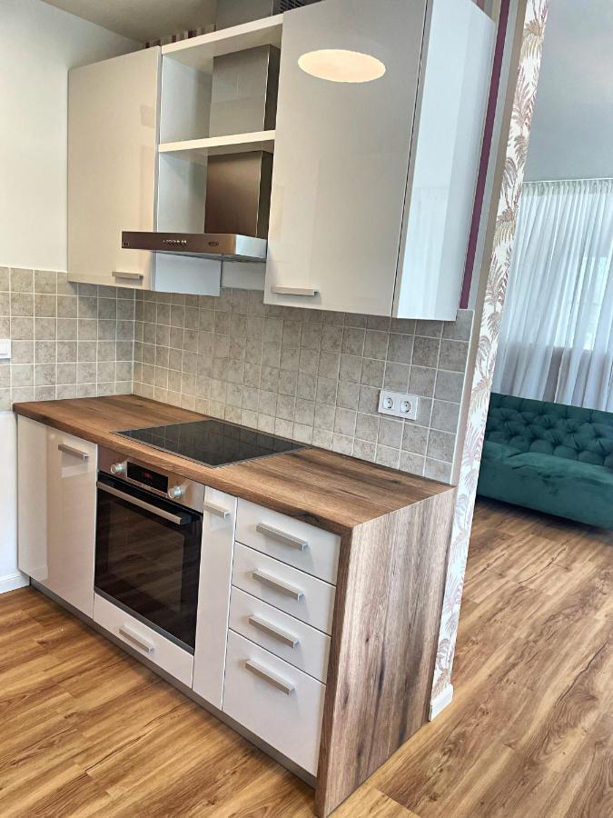 Vila Urbana Luxury Apartments Лесце Екстер'єр фото