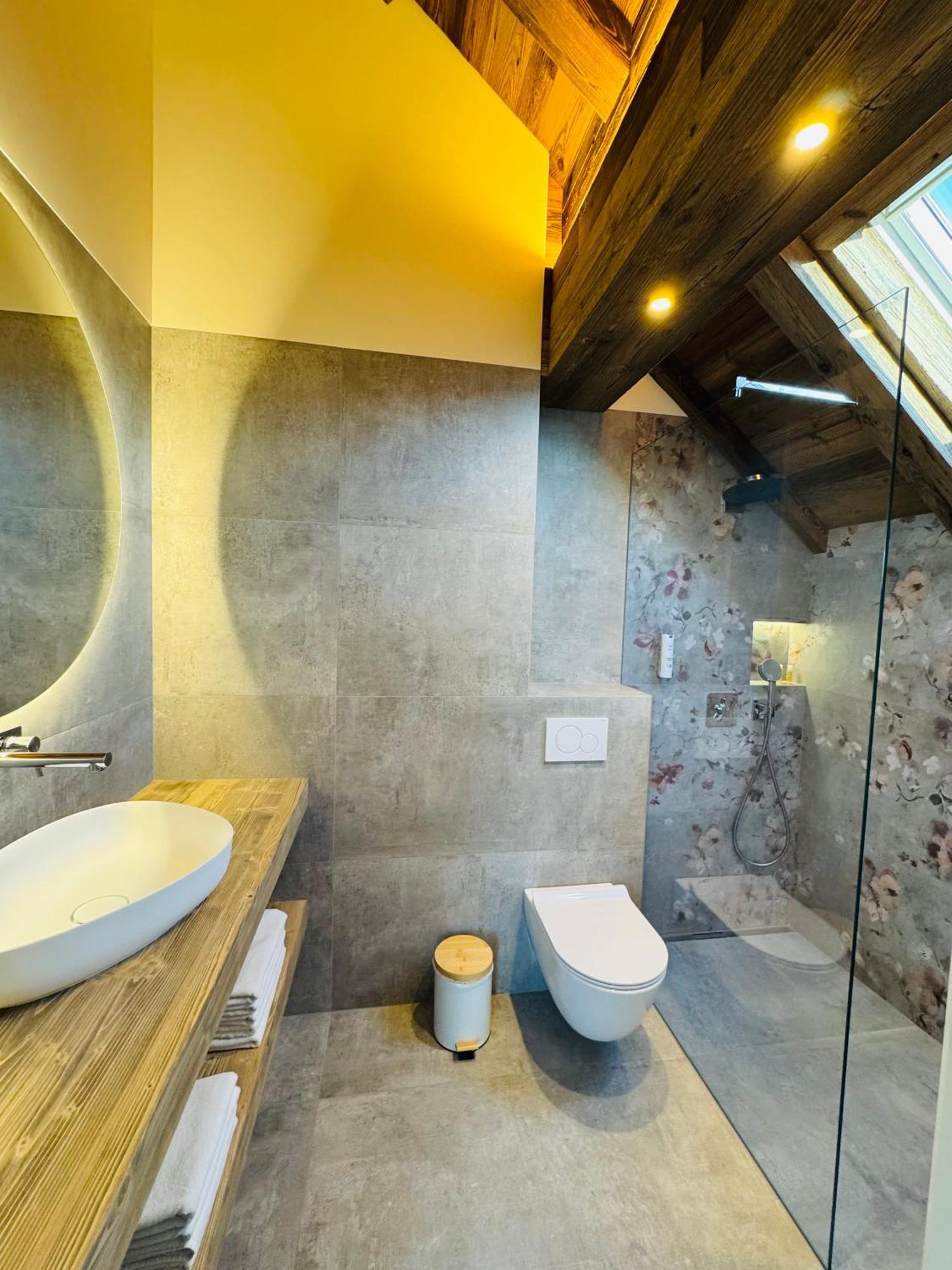Vila Urbana Luxury Apartments Лесце Екстер'єр фото